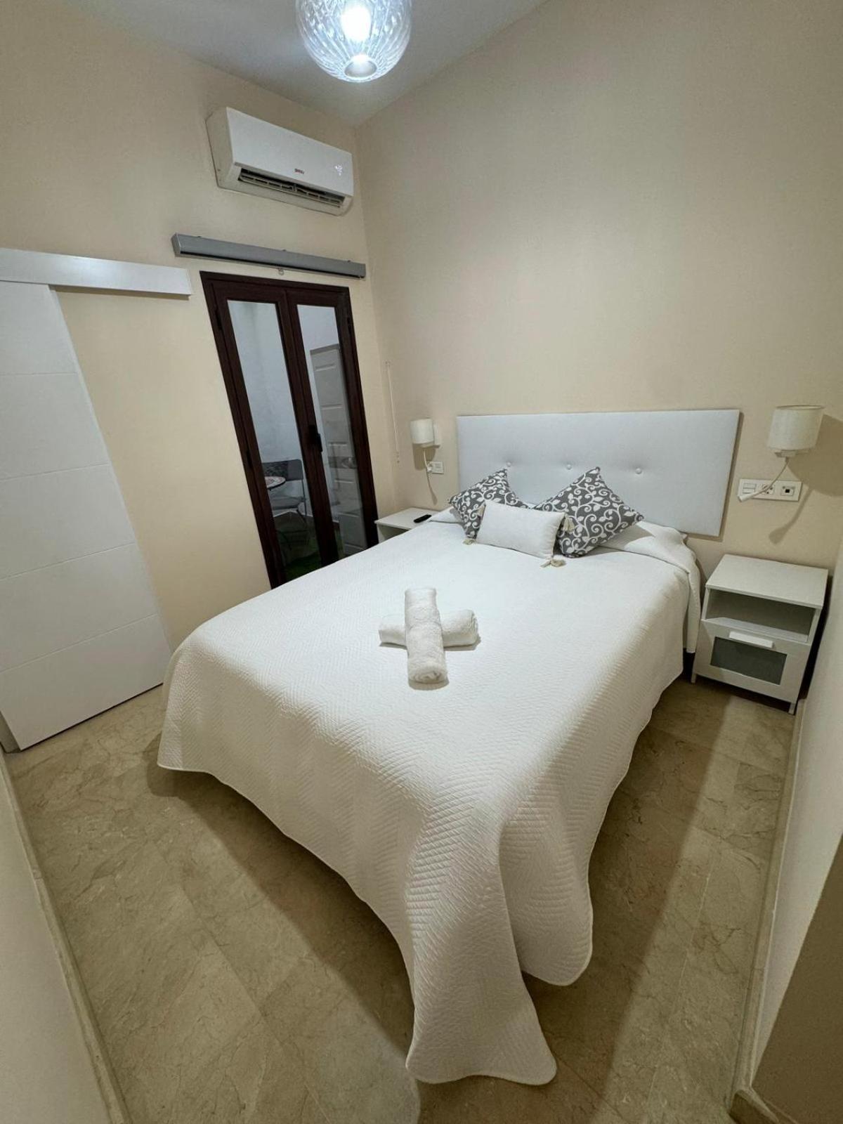 Apartamento En Lumbreras-Alameda Seville Exterior photo